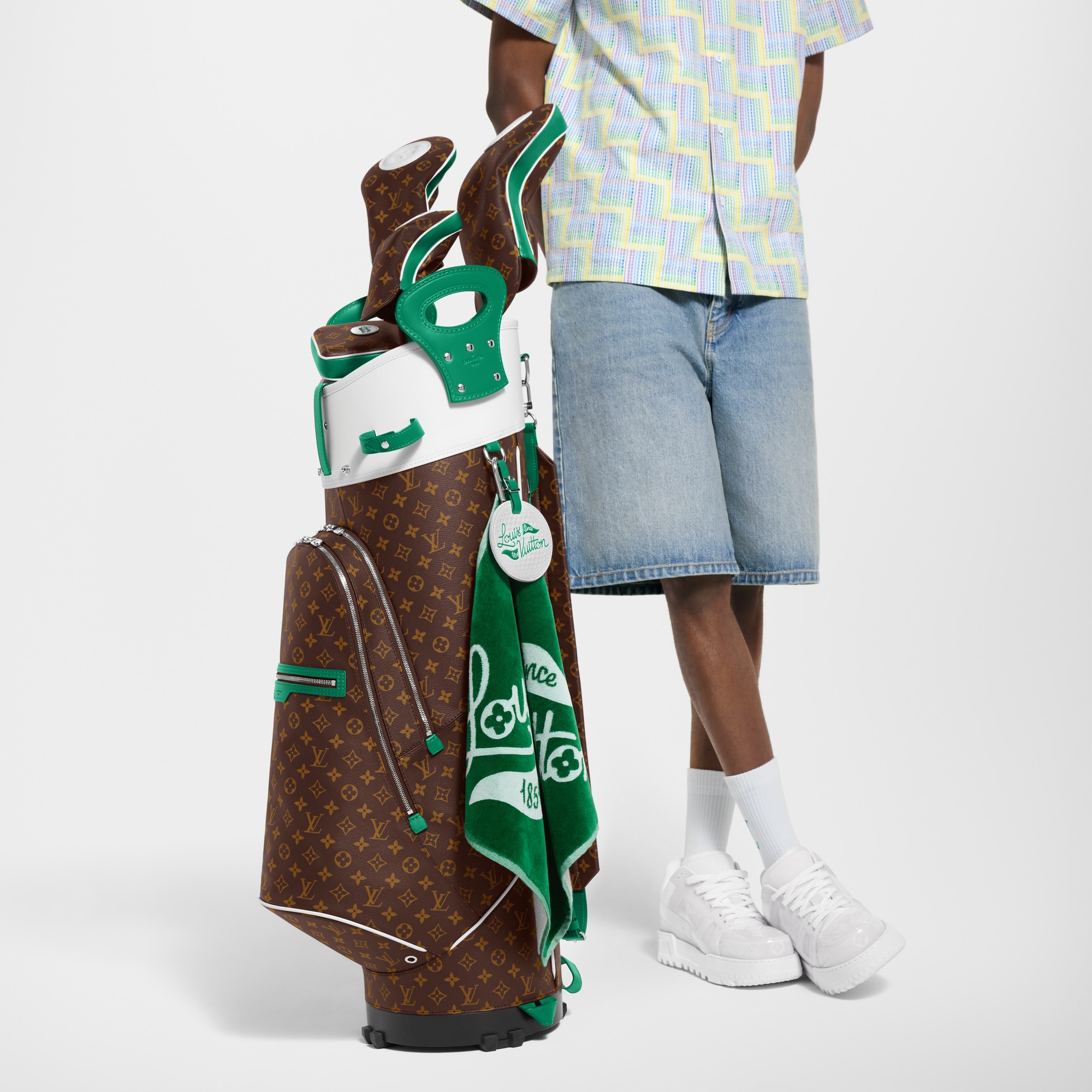 Louis Vuitton タオル　ゴルフ ギフトにも☆芝生のようなグリーン Louis Vuitton ゴルフタオル